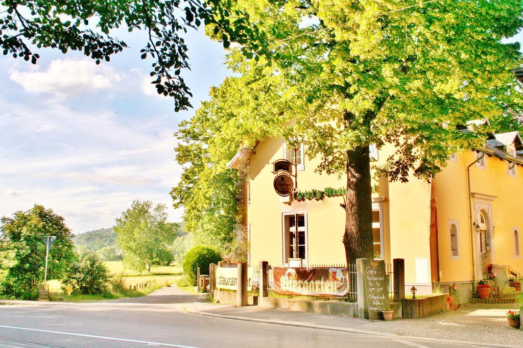 Hotel Alttolkewitzer Hof ドレスデン エクステリア 写真
